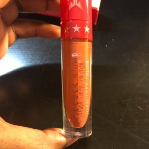 Jeffery Star Velour Liquid Lipstick